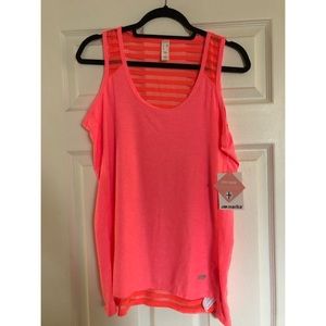 Women’s workout tank